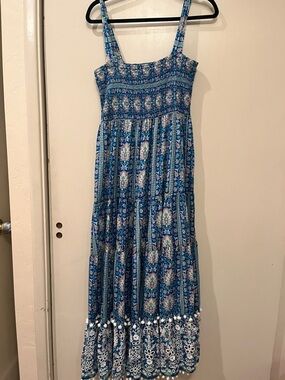 Source Unknown Blue Patterned Maxi Dress with gathered bodice